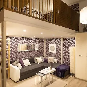 Peaceful Gozsdu Apartamento
